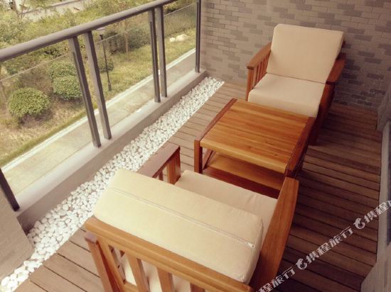 黄山小小美岩岩民宿