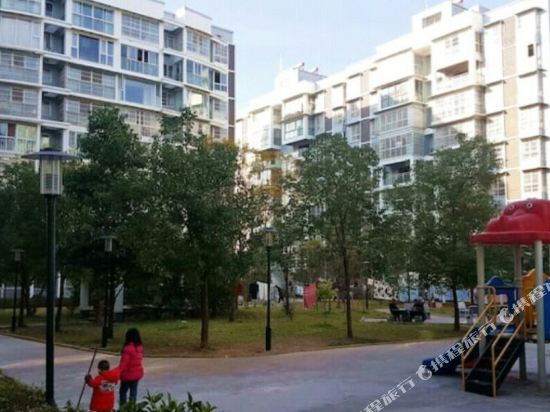 凉山艺宿公寓(小渔村路口分店)