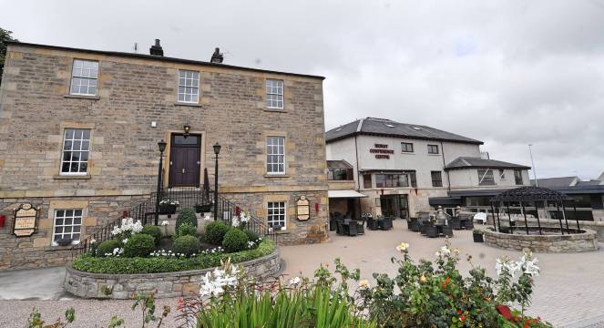 The Mansefield Hotel-官方