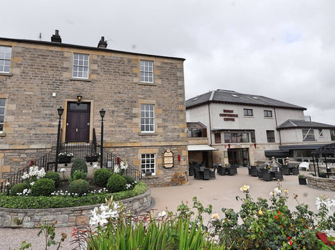 埃尔金酒店住宿-The Mansefield Hotel