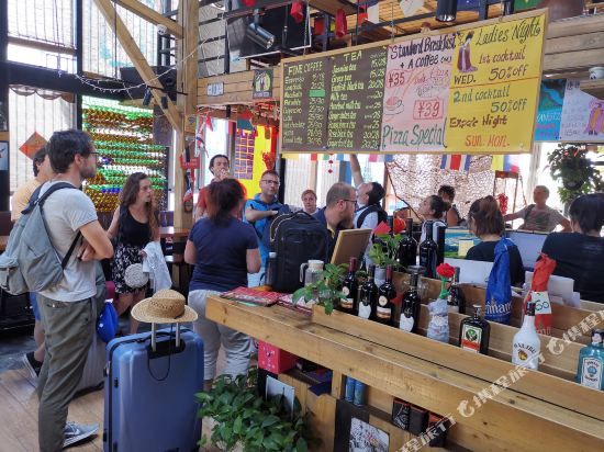 西安汇亚天幕酒店