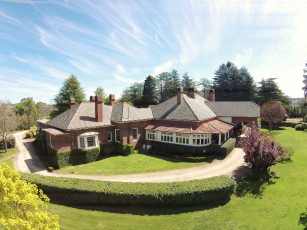 彼特森阿米代尔酒庄-官方