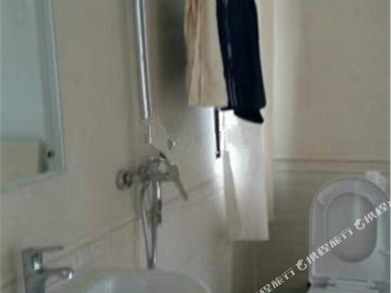 嵩县风吻云居公寓