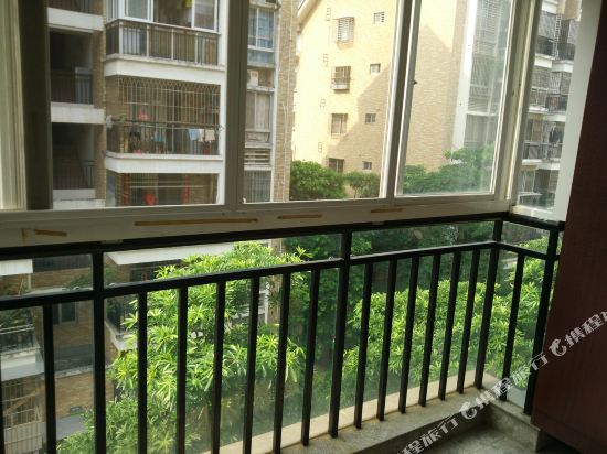 福州仓山万达旁温馨三居室普通公寓(金港路口店)