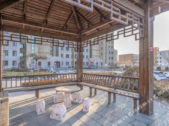 威海旅行家的历险记公寓