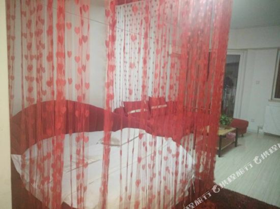 盘锦浪漫爱屋公寓