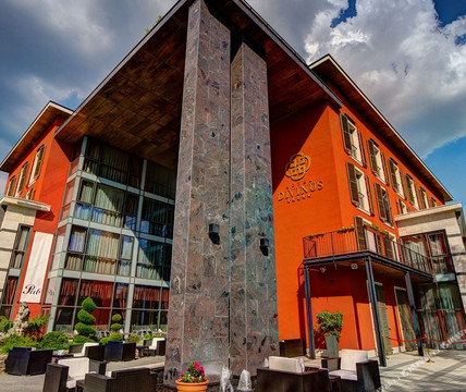 德布勒森酒店住宿-迪维努斯酒店