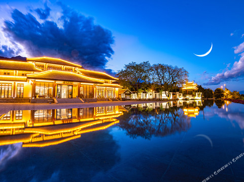 三塔苑酒店主图