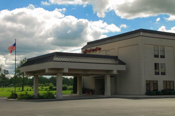 Hampton Inn Tiffin-官方