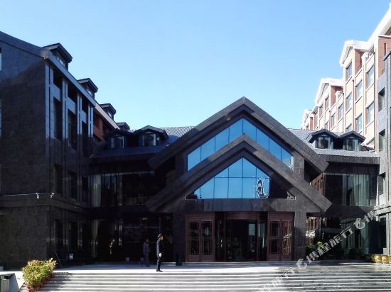 辽宁科大国际学术交流中心