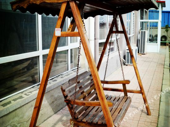 盘锦轰趴工厂客栈