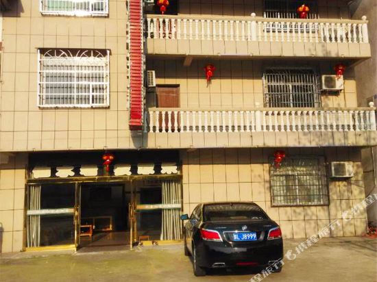 龙虎山仙水岩客栈