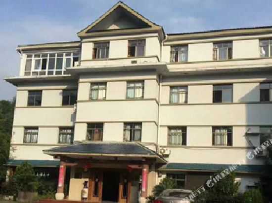 五悦景区连锁酒店(上饶百灵草店)