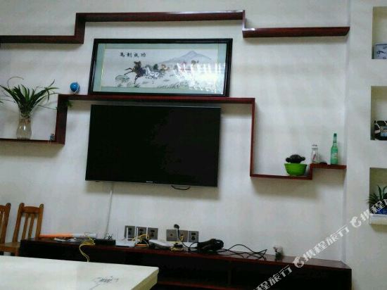 资阳乐至李女士特色民宿(路洁汽车生活馆分店)