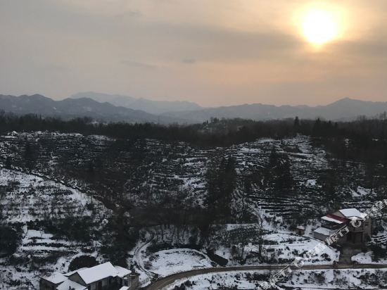 六安一样花开公寓