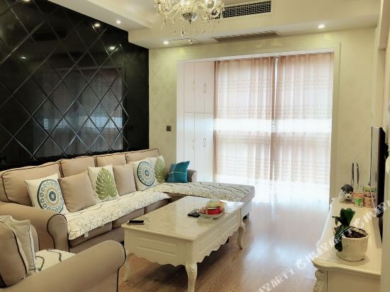 自贡兔之小兔之窝公寓(2号店)