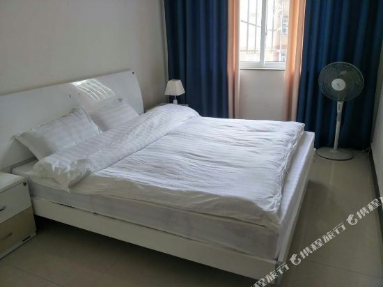 雅安鸽子花风情小镇落脚点公寓