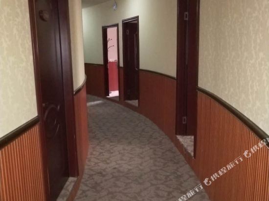 邻水速速八商务宾馆