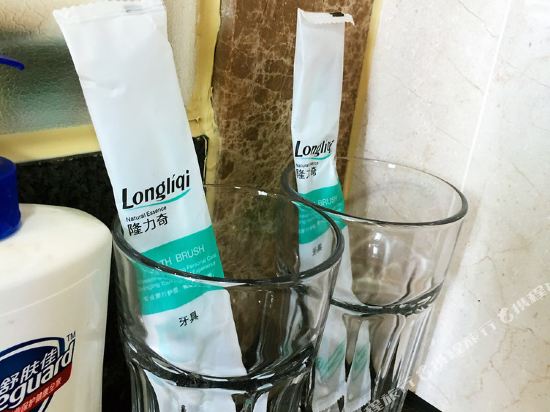 眉山吴小妞公寓(六管村分店)