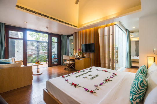 查汶丽晶海滩度假村-官方