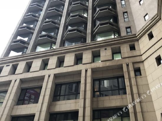 国际酒店公寓大连中山广场火车站店