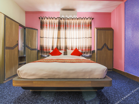 布德沃尔酒店住宿-OYO 351 Hotel Everest International