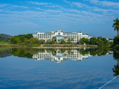 清远金沙湖畔酒店主图