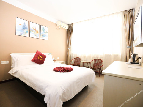 高青爱尊客酒店