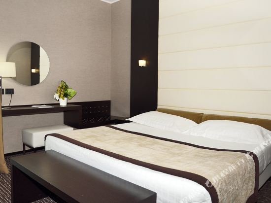 H2C Hotel Milanofiori Room Type - Executive Double or Twin Room