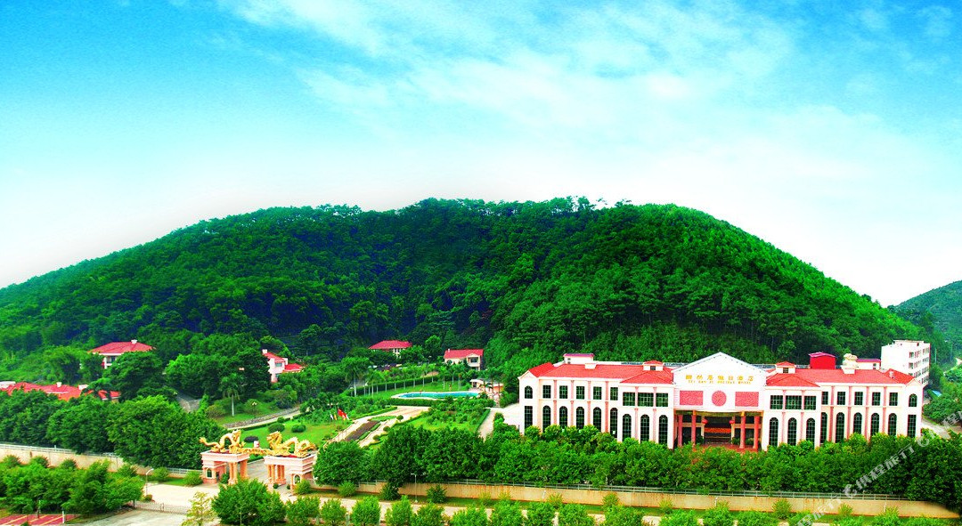 德庆县酒店住宿-醉然居假日酒店