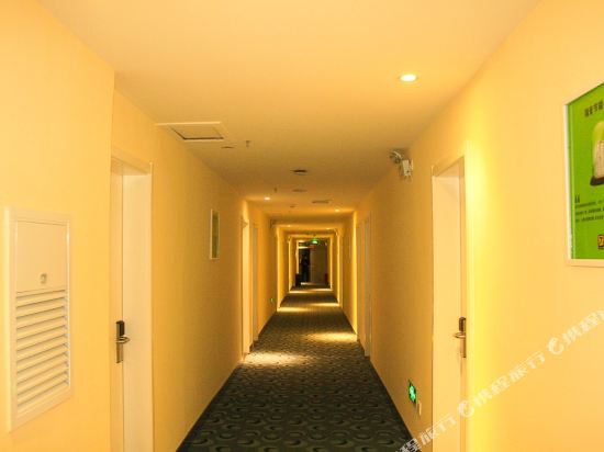 7天连锁酒店(张家口明德北路店)