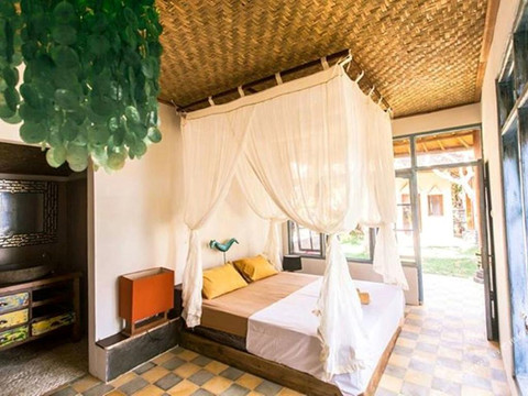 Relax Beach Resort Candidasa