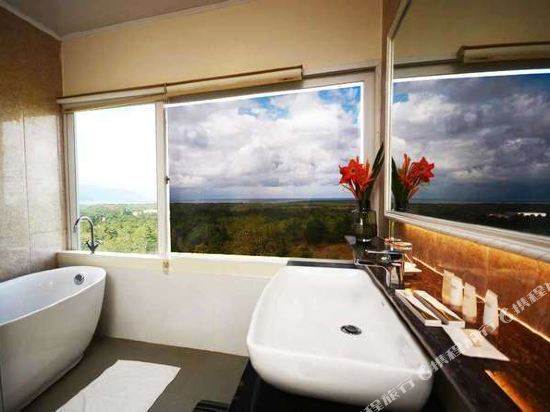 Panja Resort Palawan Room Type - Deluxe Twin Room