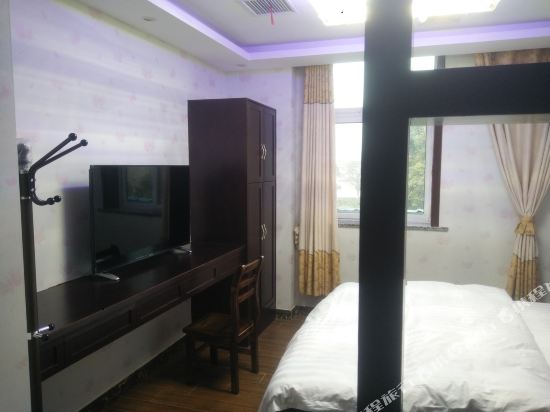 扬州老石一锅住宿