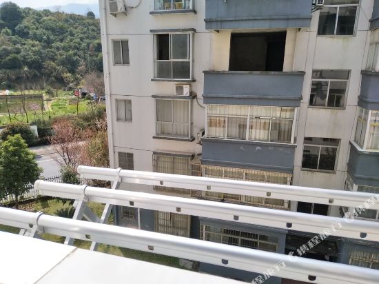 娟子的温馨小家公寓(宜春行署礼堂店)