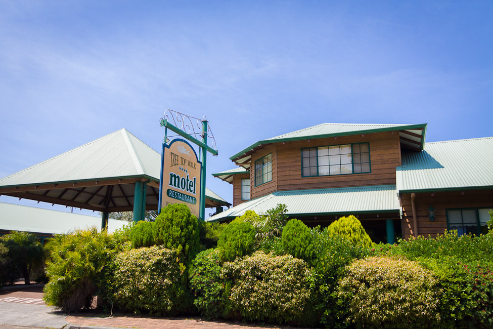 树顶漫步汽车旅馆-官方