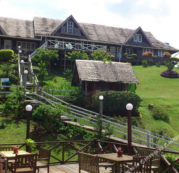 哥打京那巴鲁特普容海边小屋