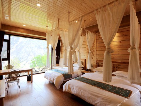 丹巴县酒店住宿-圣地映像文化主题客栈