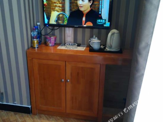 巴中成华商务宾馆