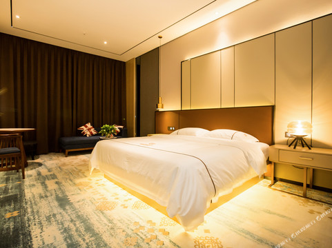 Huarong Mingwei International Hotel