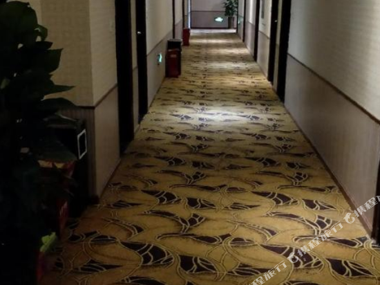 隆昌蜀都商务宾馆