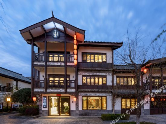 腾冲十里椿墅民宿