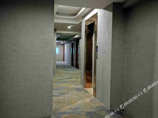 崇左加洲便捷酒店