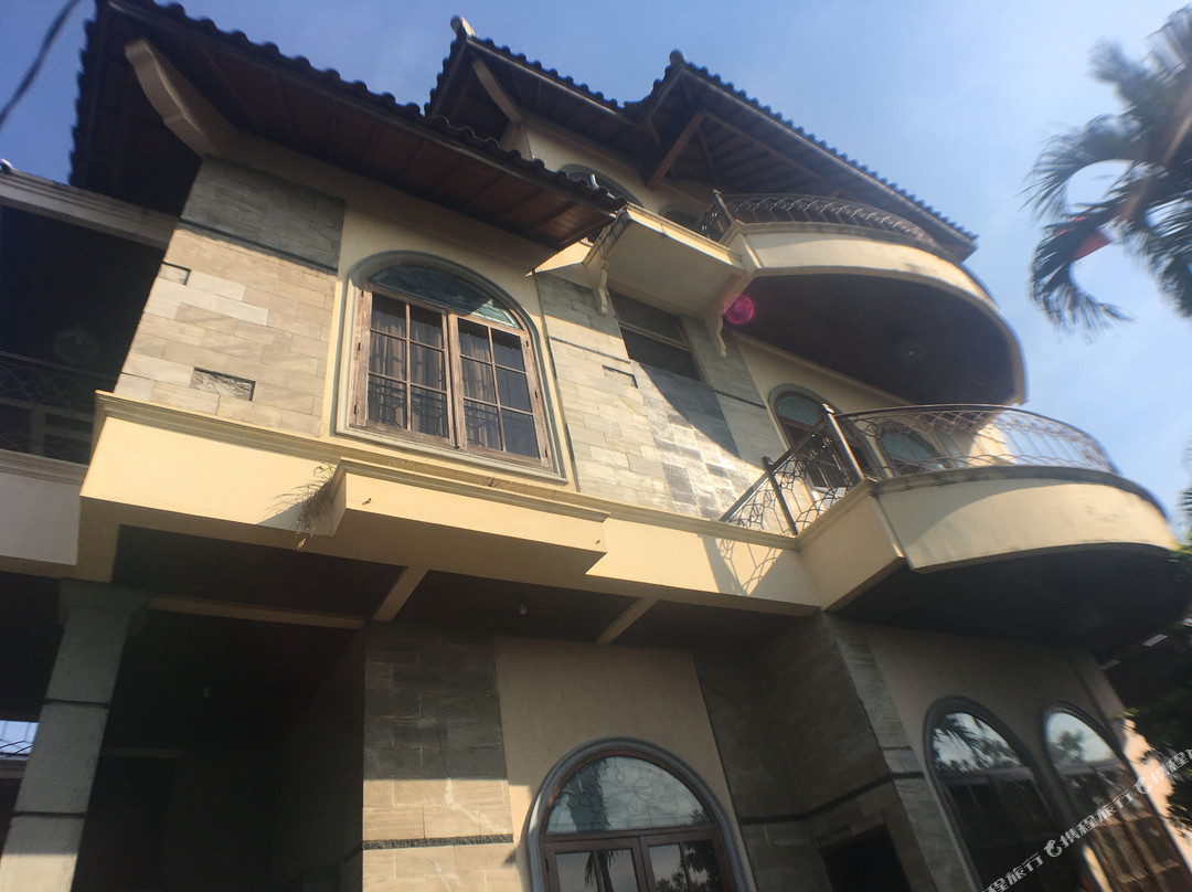 Cepoko酒店住宿-Guest House Djojonagoro
