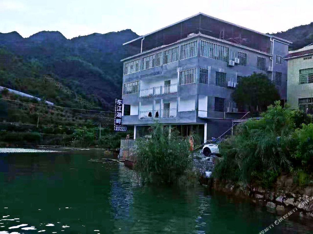 东江湖畔