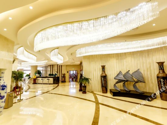 临夏万隆大酒店