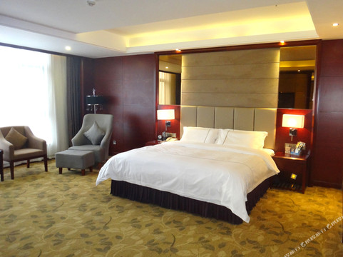 湘乡华龙华天大酒店