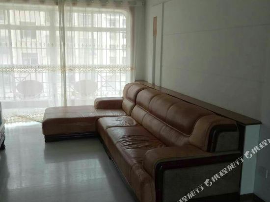 蓬莱阁下爱琴海公寓