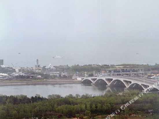 海韵观海短租公寓(日照泰安路分店)