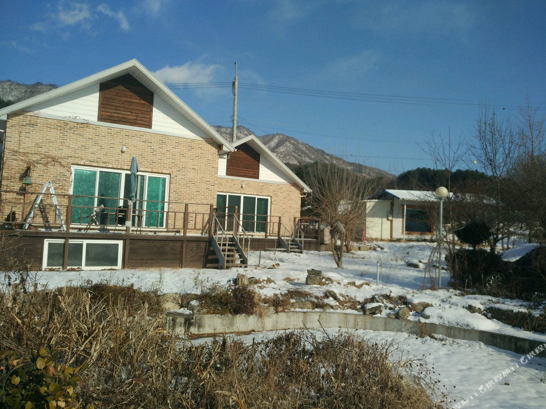 华川郡学校铃声度假屋